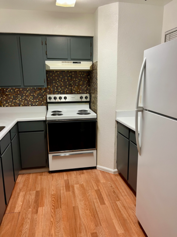 2008 Mesquite Ln #B102 - Photo 3 of 15