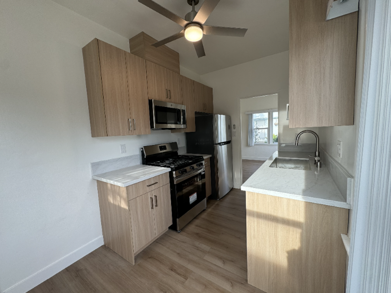 2317 Ocean Park Blvd Santa Monica, Ca #2317A