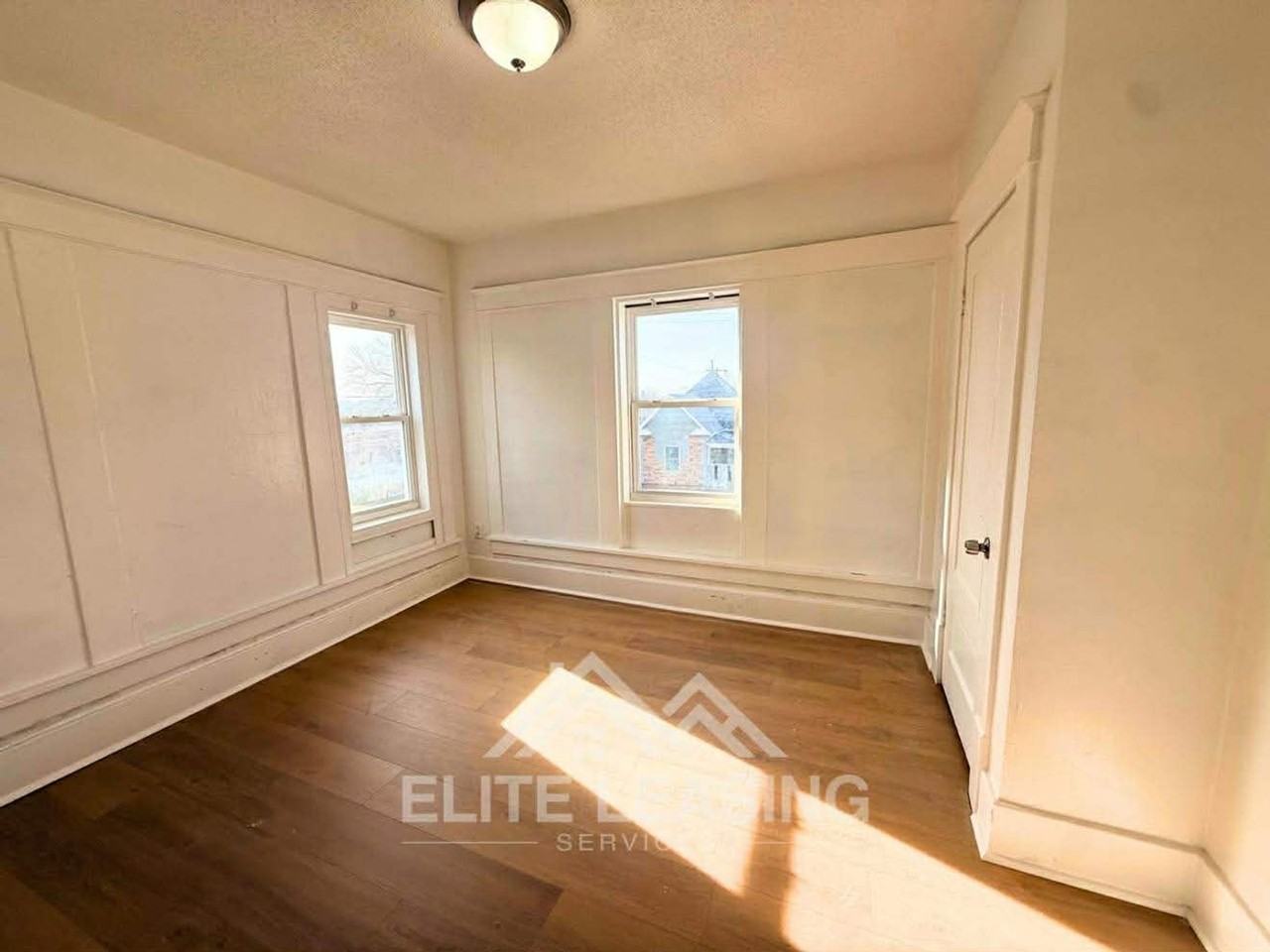 1438 SW Van Buren - Photo 7 of 9