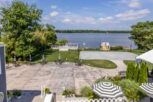 featured image of 309 Saint John St #C