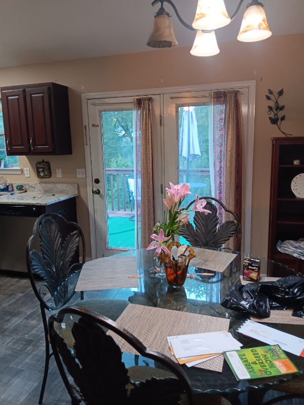 5824 Pine Lake Dr - Photo 5 of 13