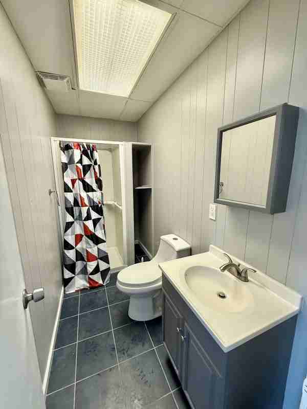 403 25th St #1F - Photo 5 of 8