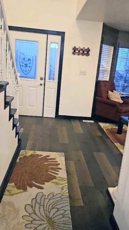 1112 Duffer Cir - Photo 4 of 50