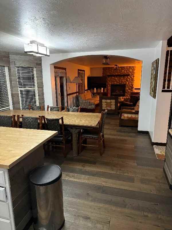 1112 Duffer Cir - Photo 6 of 50