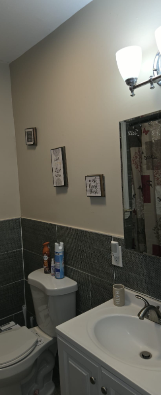 34 Nairn Pl #1 - Photo 4 of 4