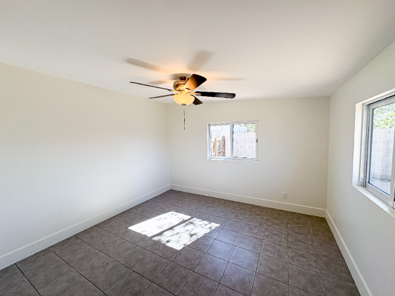 458 S Mulberry - Photo 7 of 20