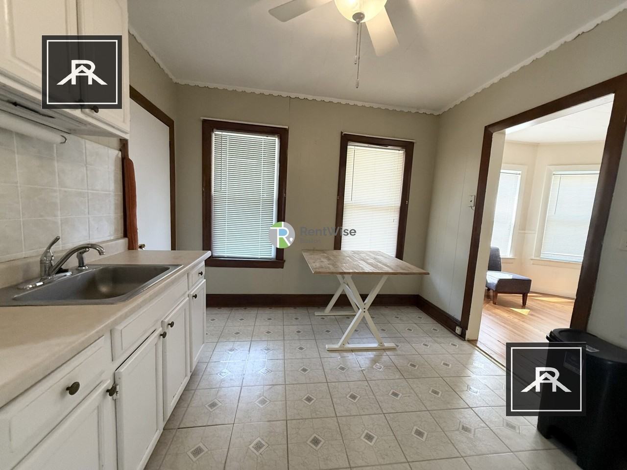 55 Litchfield St - Photo 2 of 15