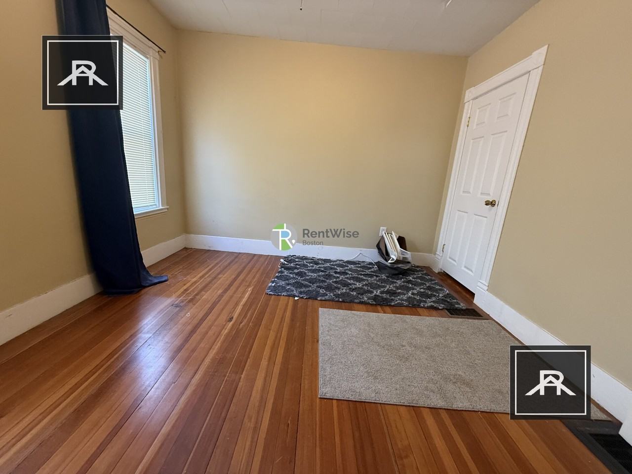 55 Litchfield St - Photo 3 of 15