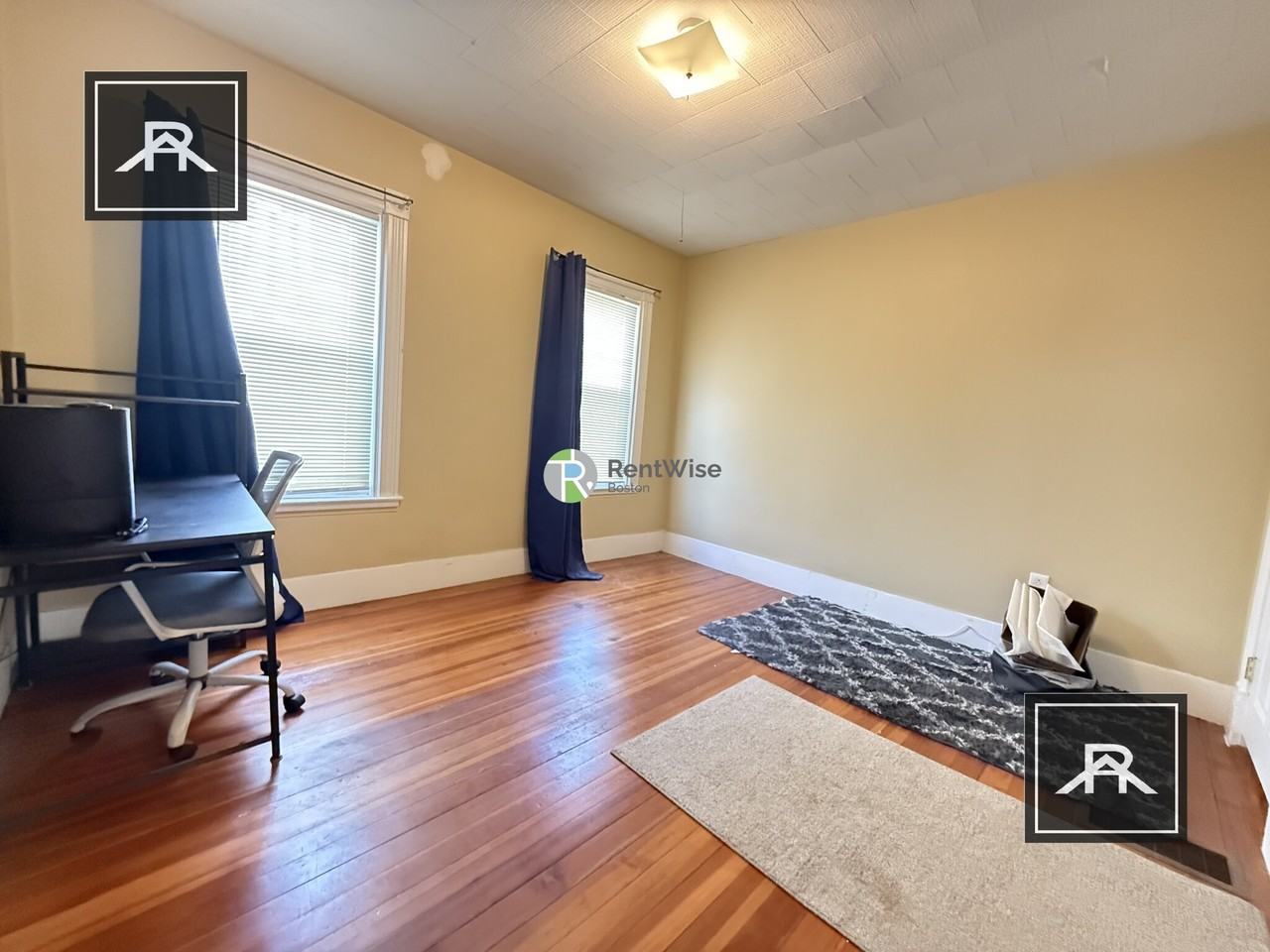 55 Litchfield St - Photo 7 of 15