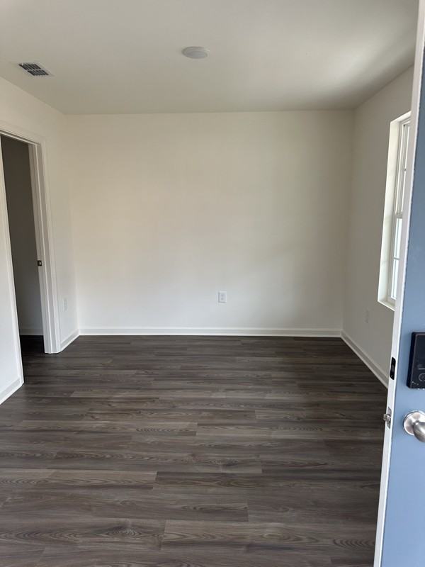 4749 Foxhollow Trl - Photo 3 of 17