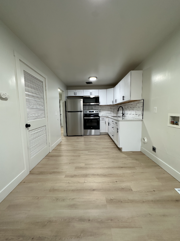 1340 S St #9 - Photo 5 of 20