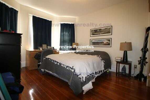 Easton St #1 - Photo 2 of 10