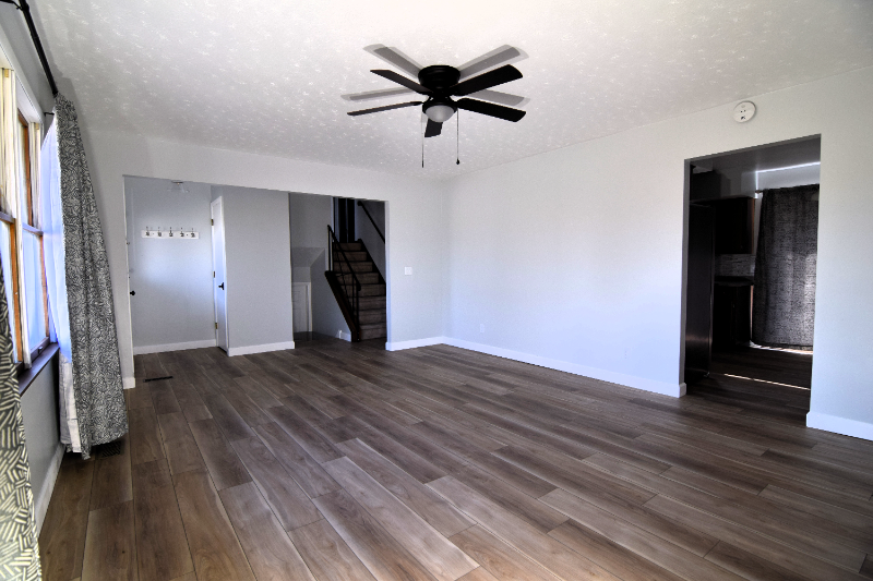 2107 S.W. #1 - Photo 4 of 20