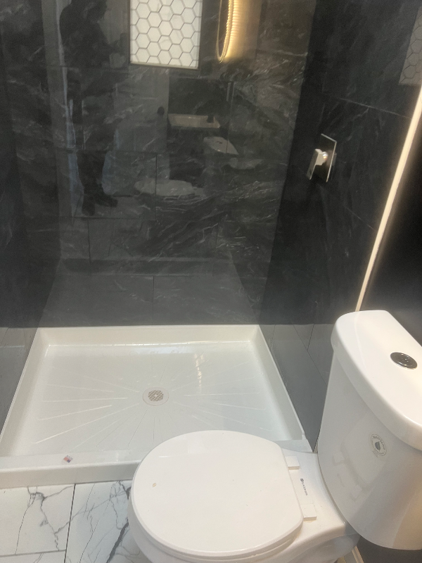 2311 W Lexington St #1 - Photo 5 of 11