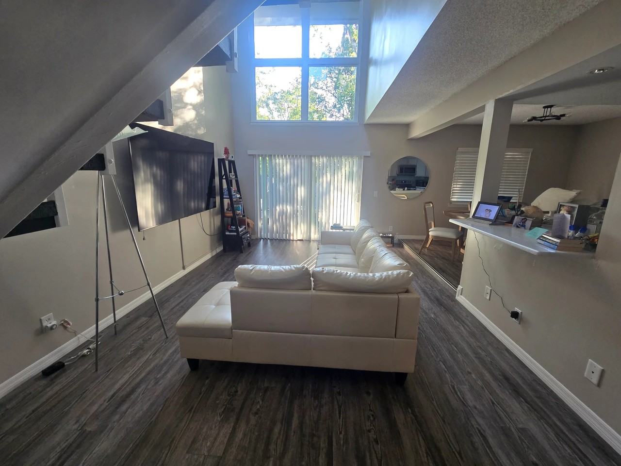 713 Saint Michael Ln - Photo 2 of 29