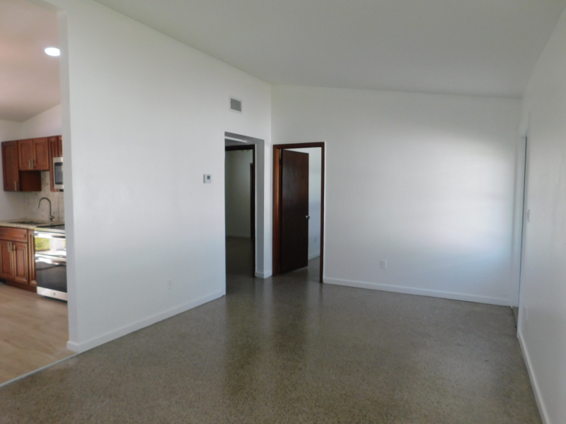1811 Highland Ave #1811 - Photo 2 of 15