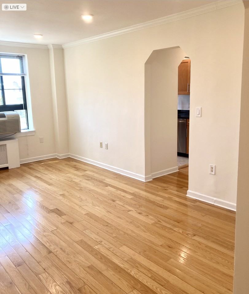 Brattle St - Photo 3 of 12