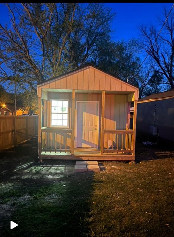 1743-1735 Davis Ln. Tiny Homes #1 - Photo 2 of 4