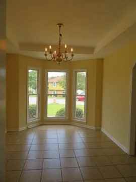 6230 Valencia Dr - Photo 4 of 14