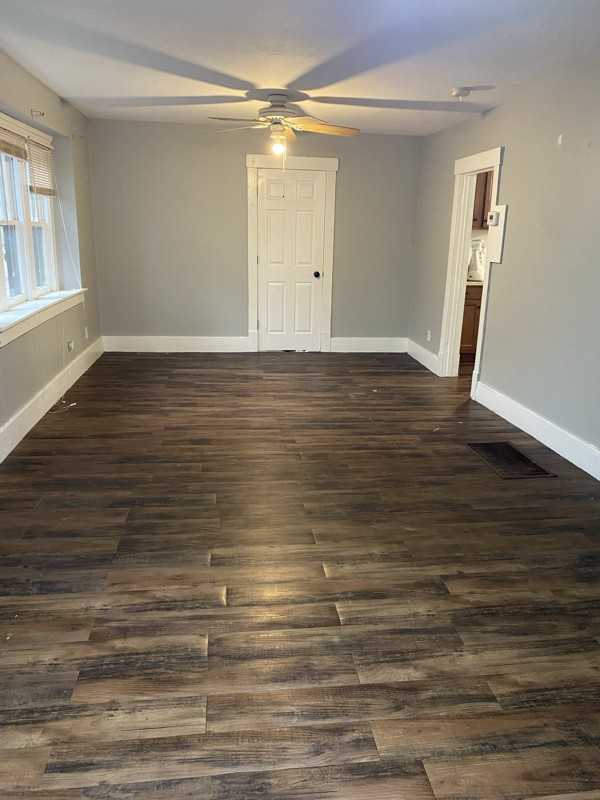 1005 N 9th St - Photo 3 of 8