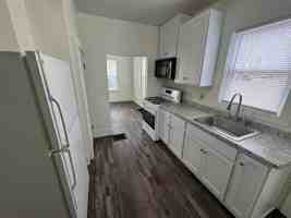 featured image of 000 Vine St