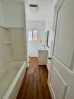 featured image of 250 1/2 W 49th St #1