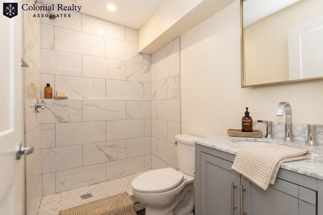 39 Harvard St #1 - Photo 2 of 16