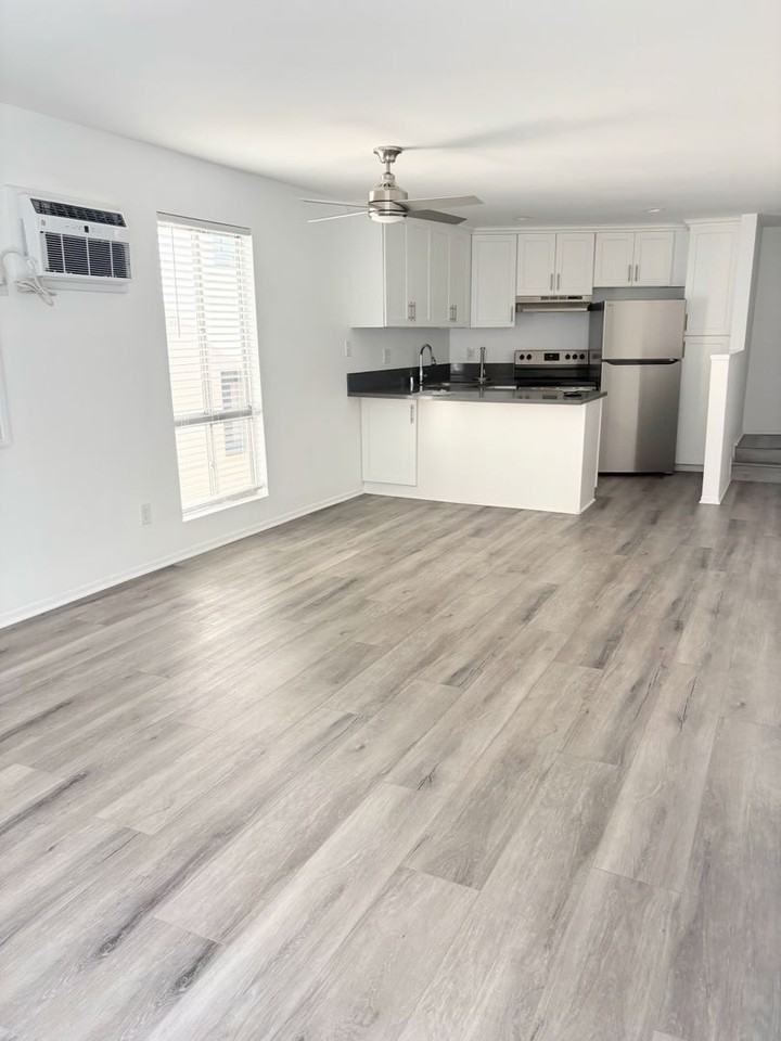 Shoreham Pines - Photo 5 of 17