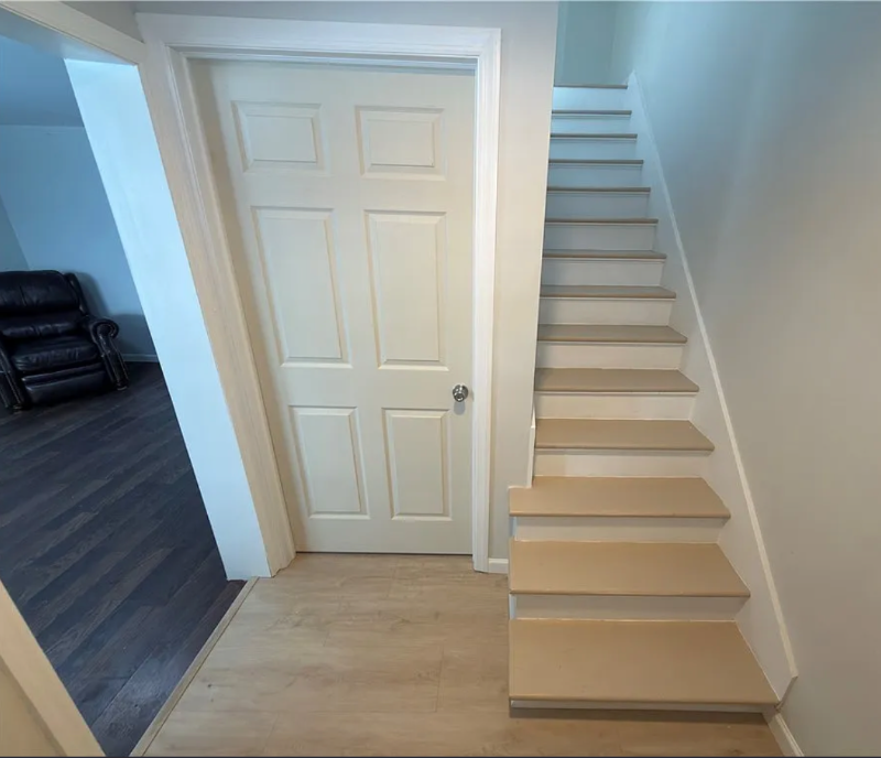 9 Sw 9th St - Photo 2 of 12