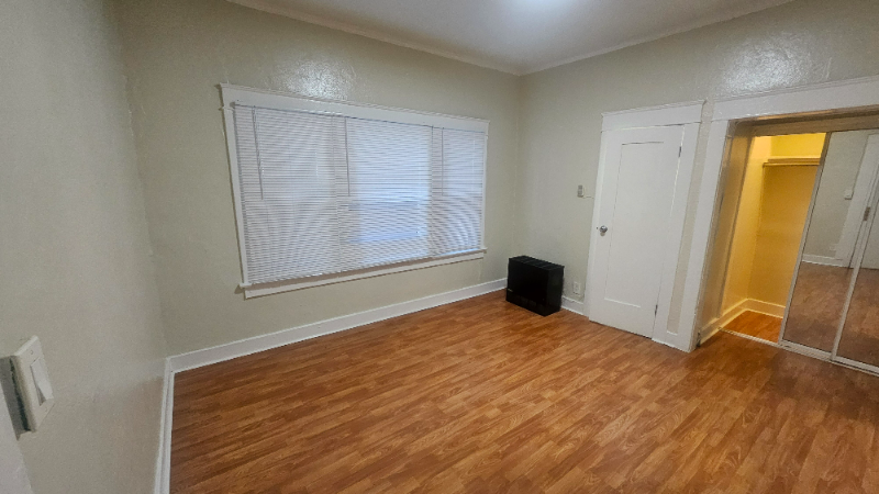 1026 Ingraham St #108 - Photo 3 of 15