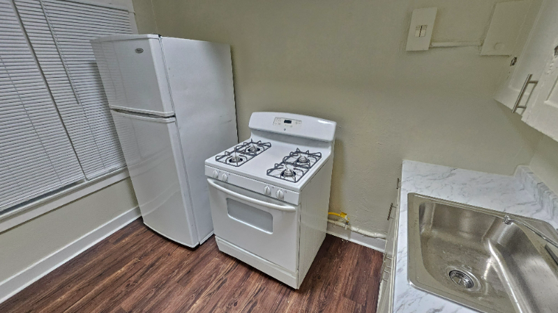 1026 Ingraham St #108 - Photo 7 of 15