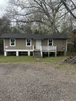 featured image of 326 W College St