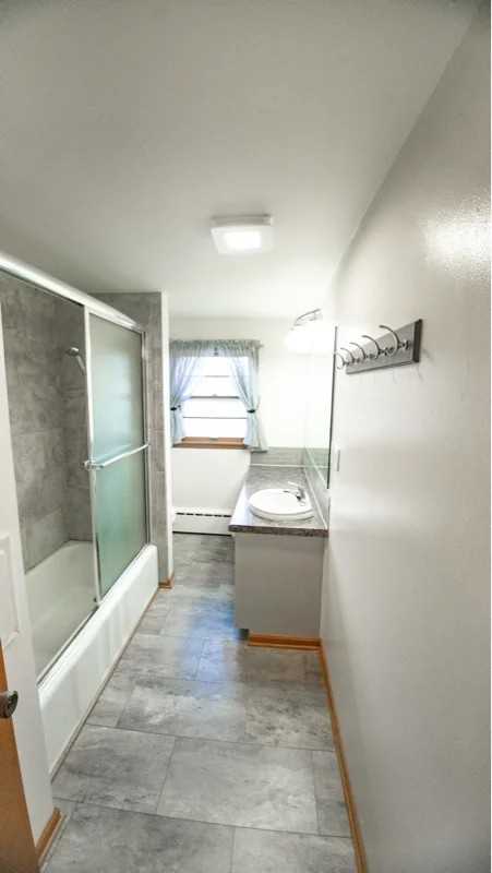 1402 Summit Ave - Photo 6 of 7