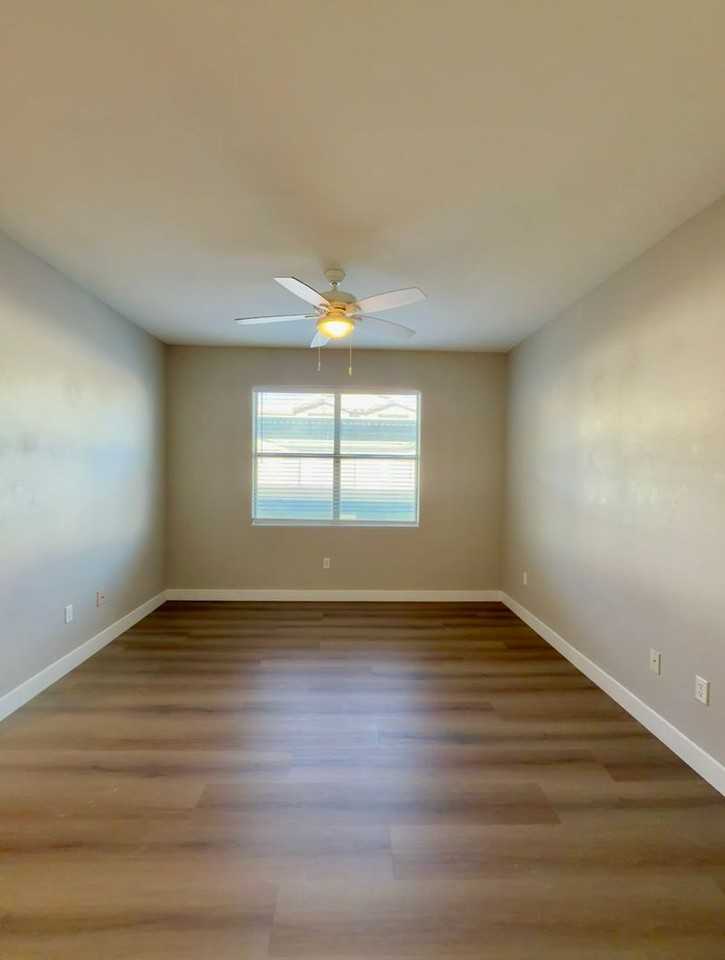 8000 W Badura Ave #1112 - Photo 3 of 31