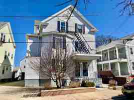 featured image of 22 Lawrence St #1L