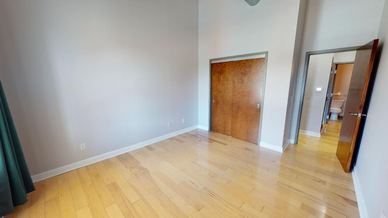 769 N High St - Photo 2 of 25