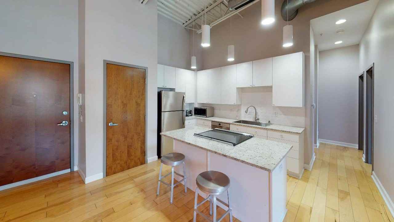 769 N High St - Photo 6 of 25