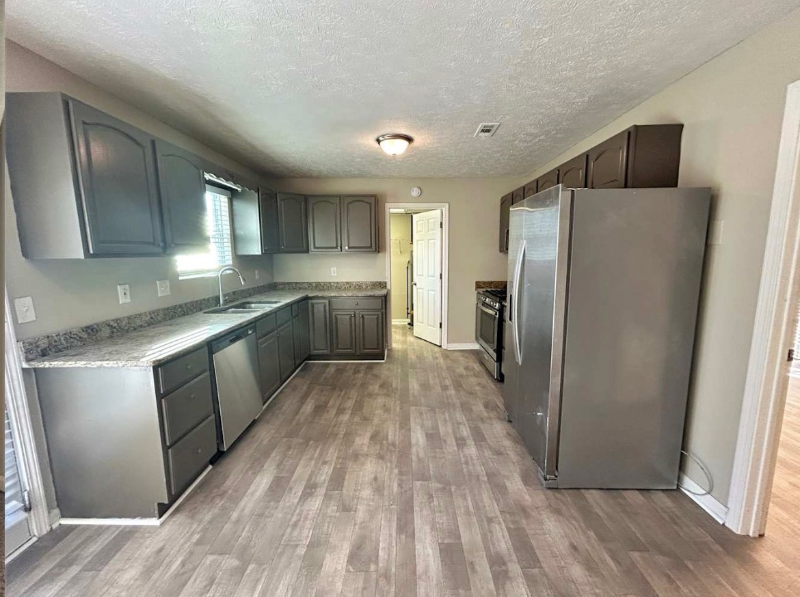 5359 Brookside Dr Se #1 - Photo 3 of 9