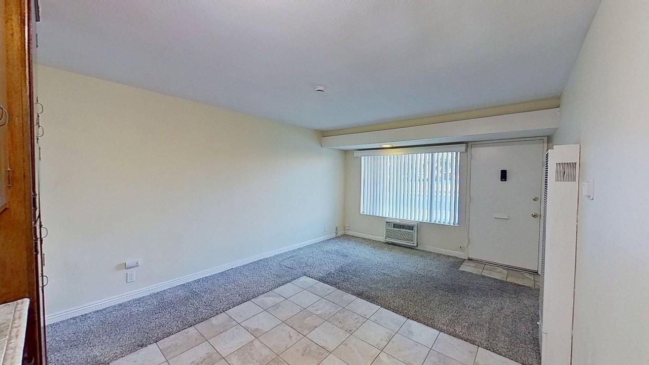 11016 Paloma Ave - Photo 5 of 13