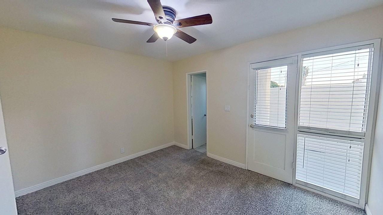 11016 Paloma Ave - Photo 7 of 13