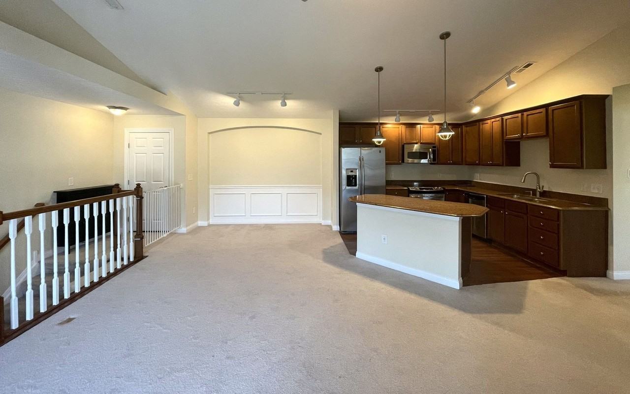 5615 Frawley Dr - Photo 5 of 20