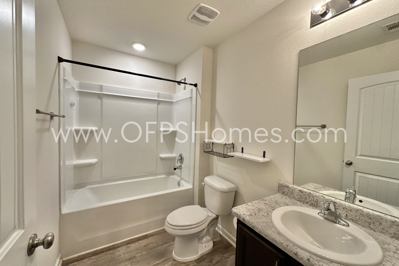 812 Moorhen Way - Photo 5 of 27