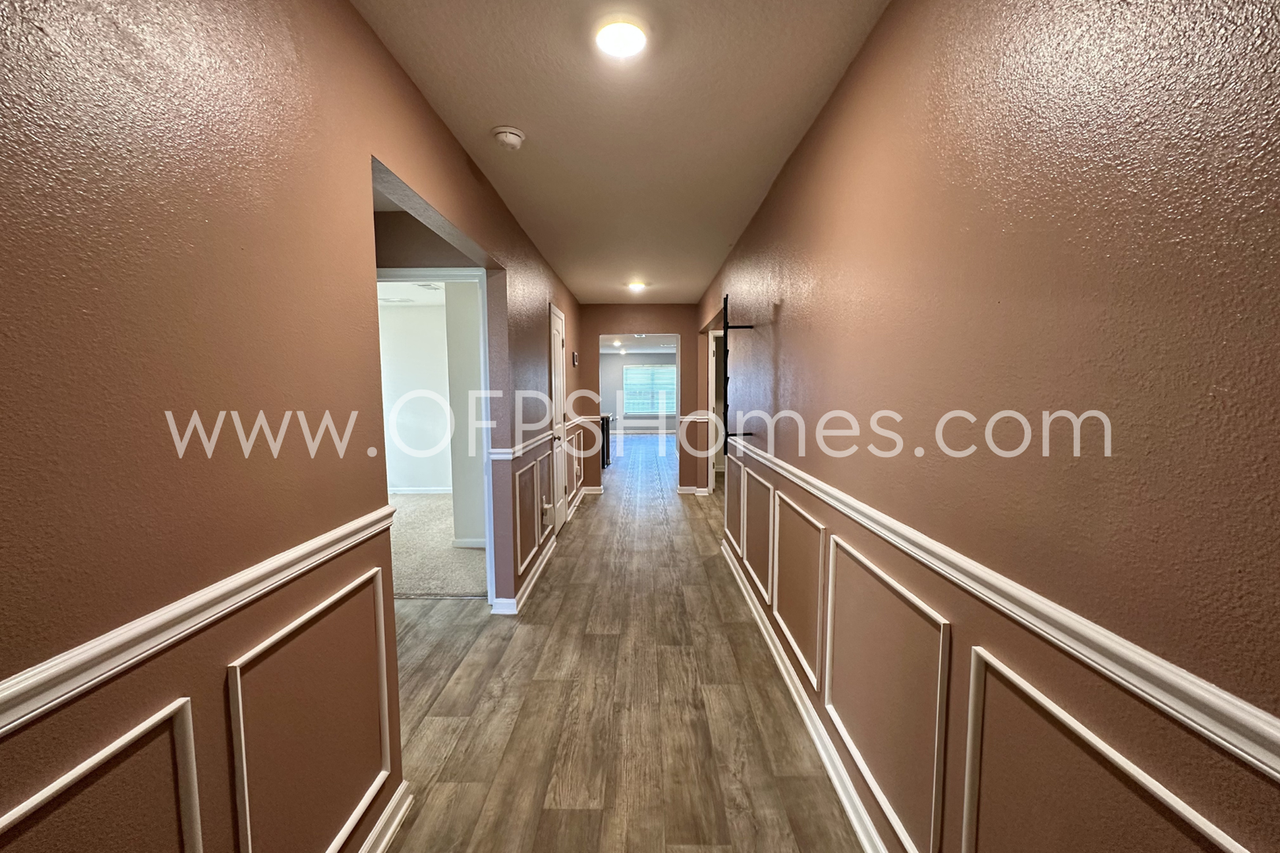 812 Moorhen Way - Photo 6 of 27