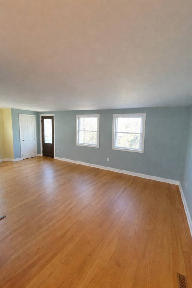 Mulberry Ln - Photo 4 of 12