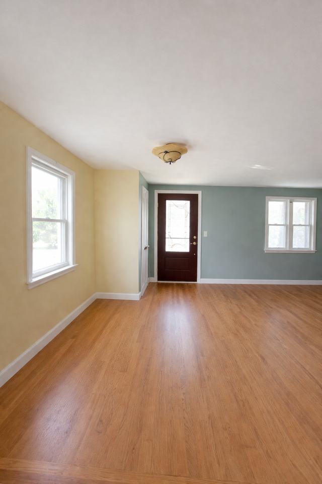 Mulberry Ln - Photo 5 of 12