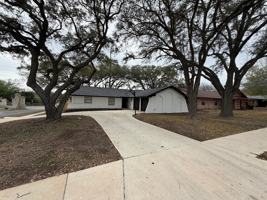 featured image of 6526 Forest Grv