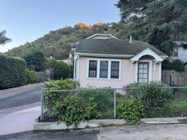 featured image of 819 W Figueroa St