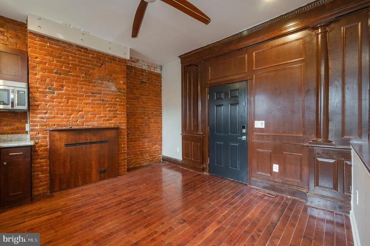 833 N 63rd St - Photo 2 of 9