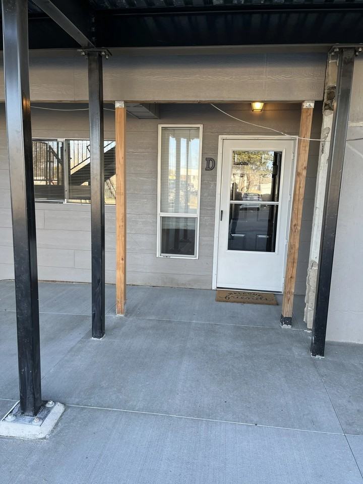 109 N Kimball Ave #D