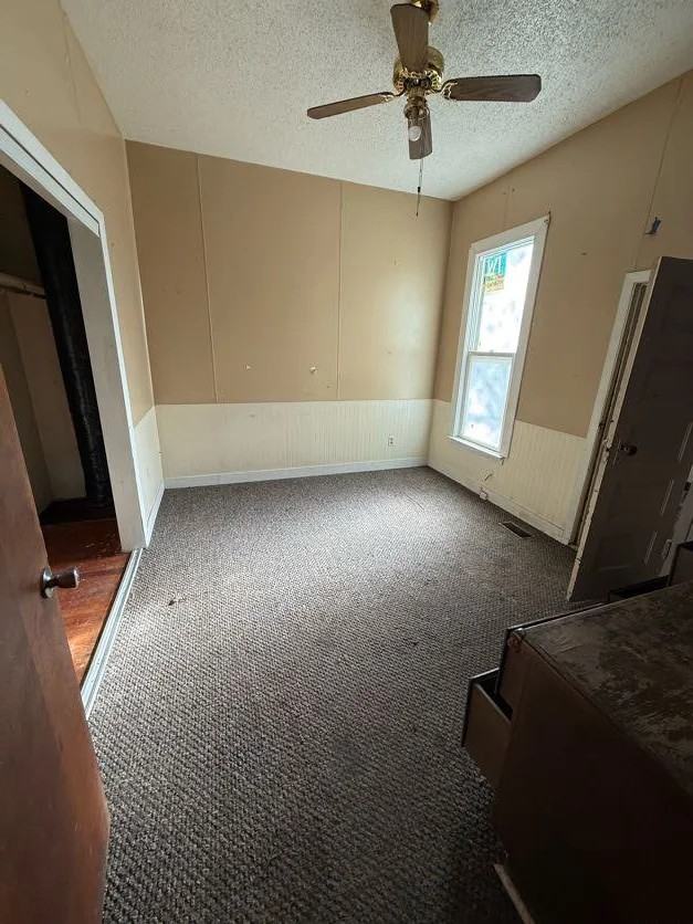 989 W Packard St - Photo 7 of 18